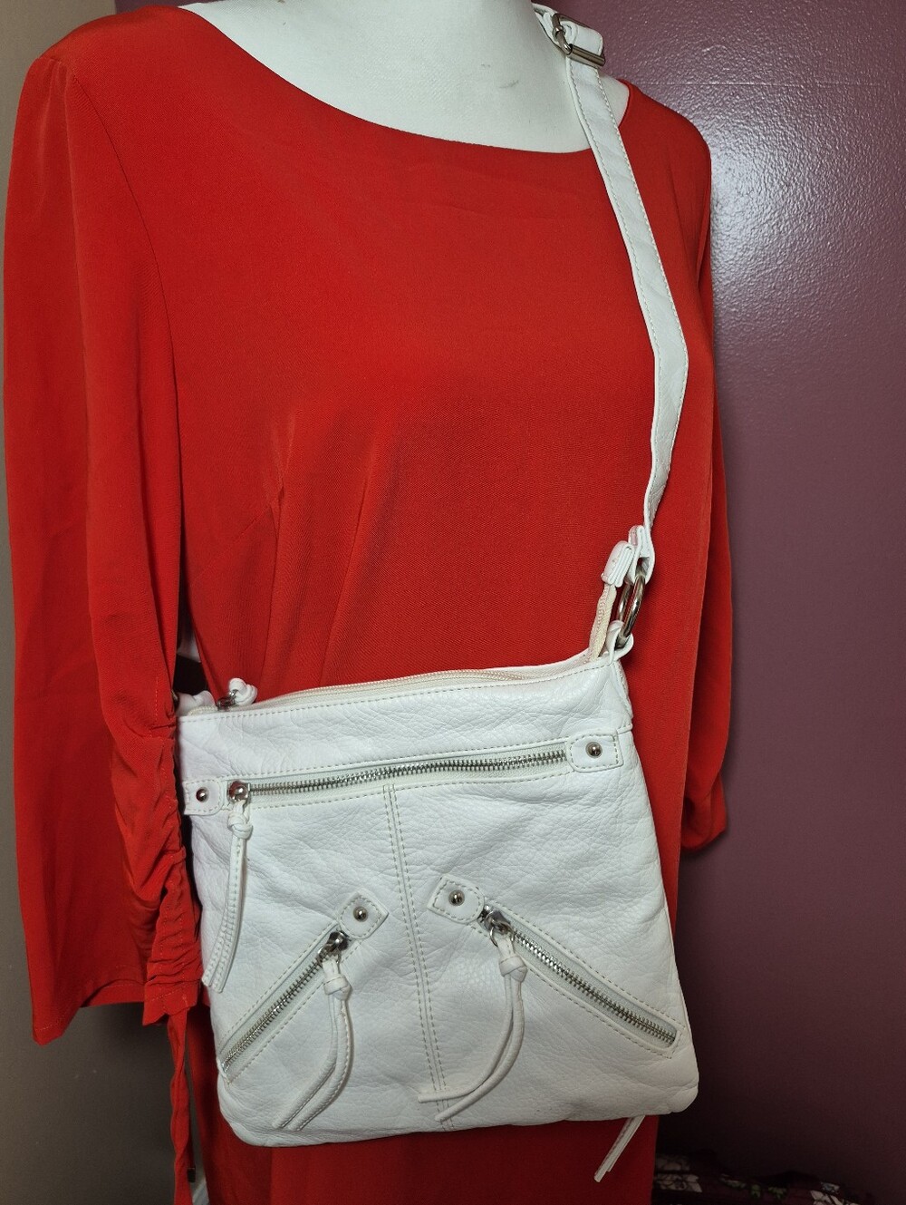Bueno Crossbody Leather Bag